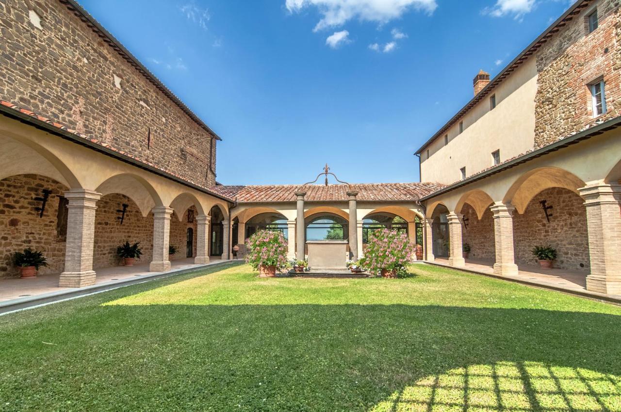 Agriturismo I Frati Paciano Eksteriør billede