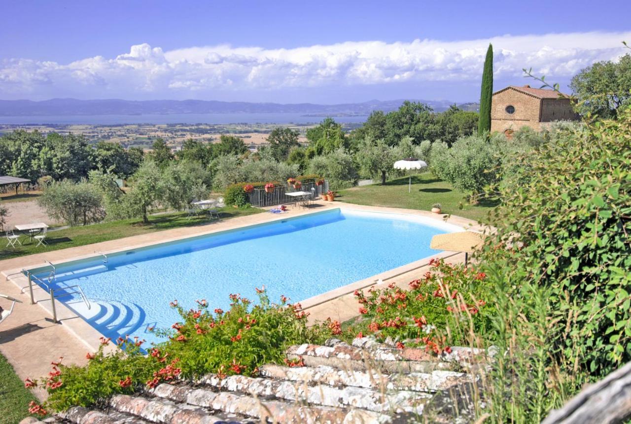 Agriturismo I Frati Paciano Eksteriør billede