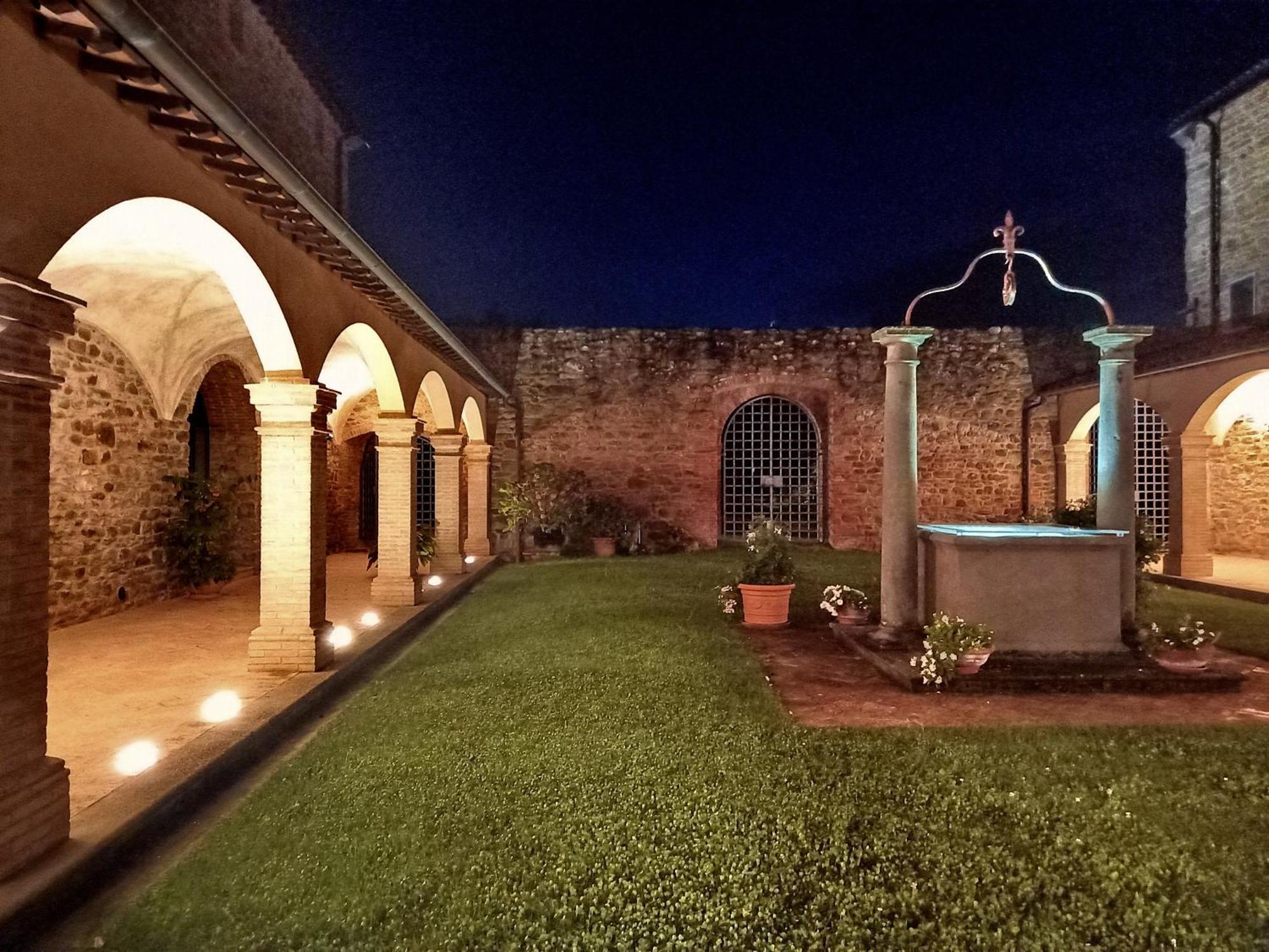 Agriturismo I Frati Paciano Eksteriør billede